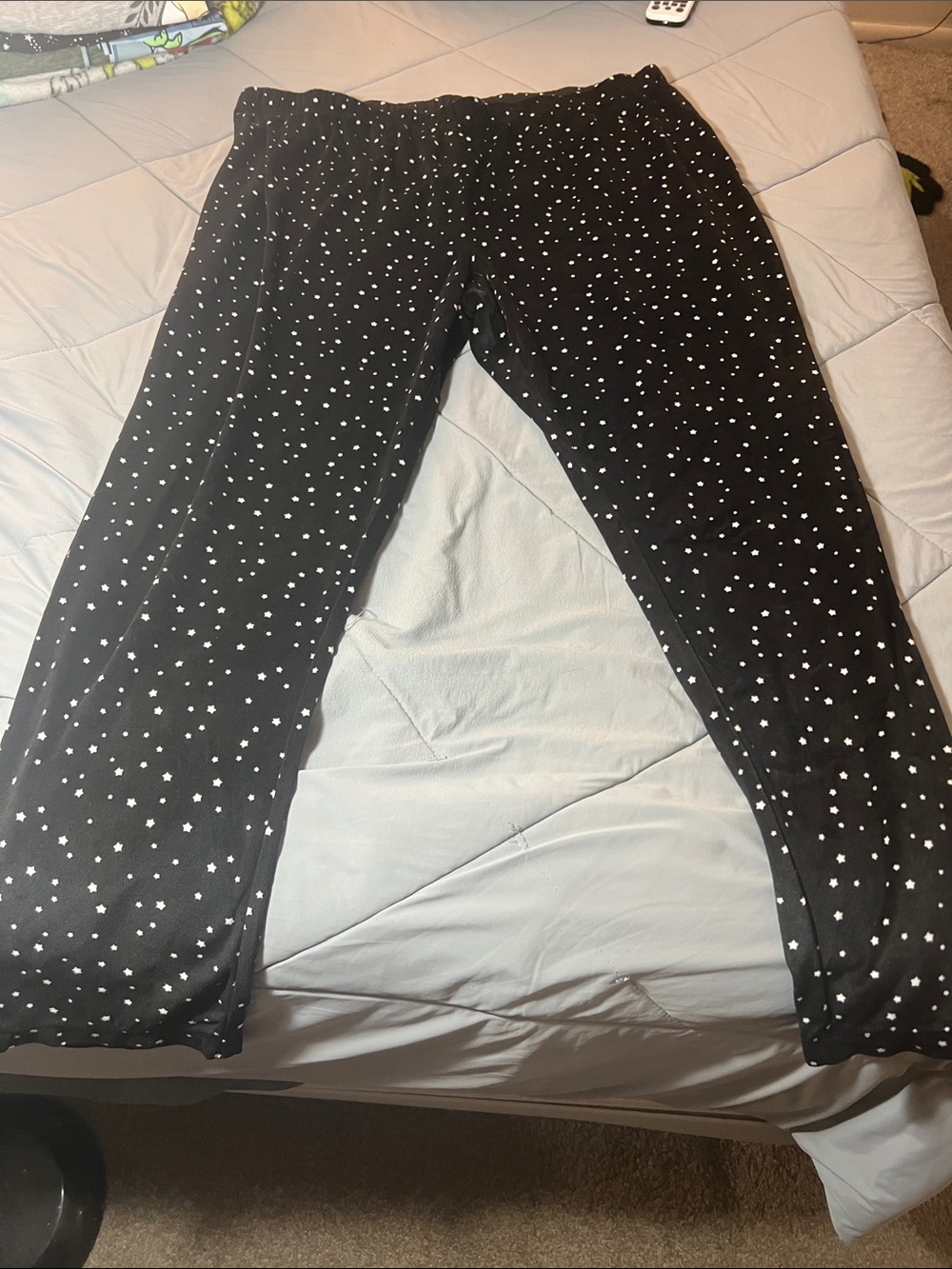 Women's Black Star-Print Pajama Pants - Cozy Sleep Bottoms